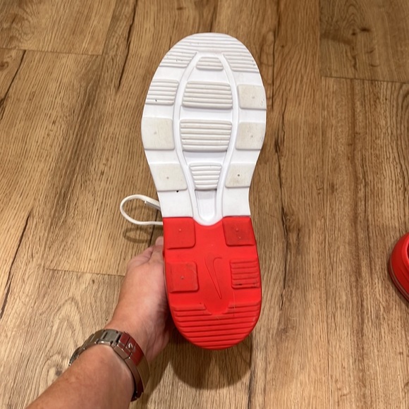 Nike sneakers - Picture 5 of 5